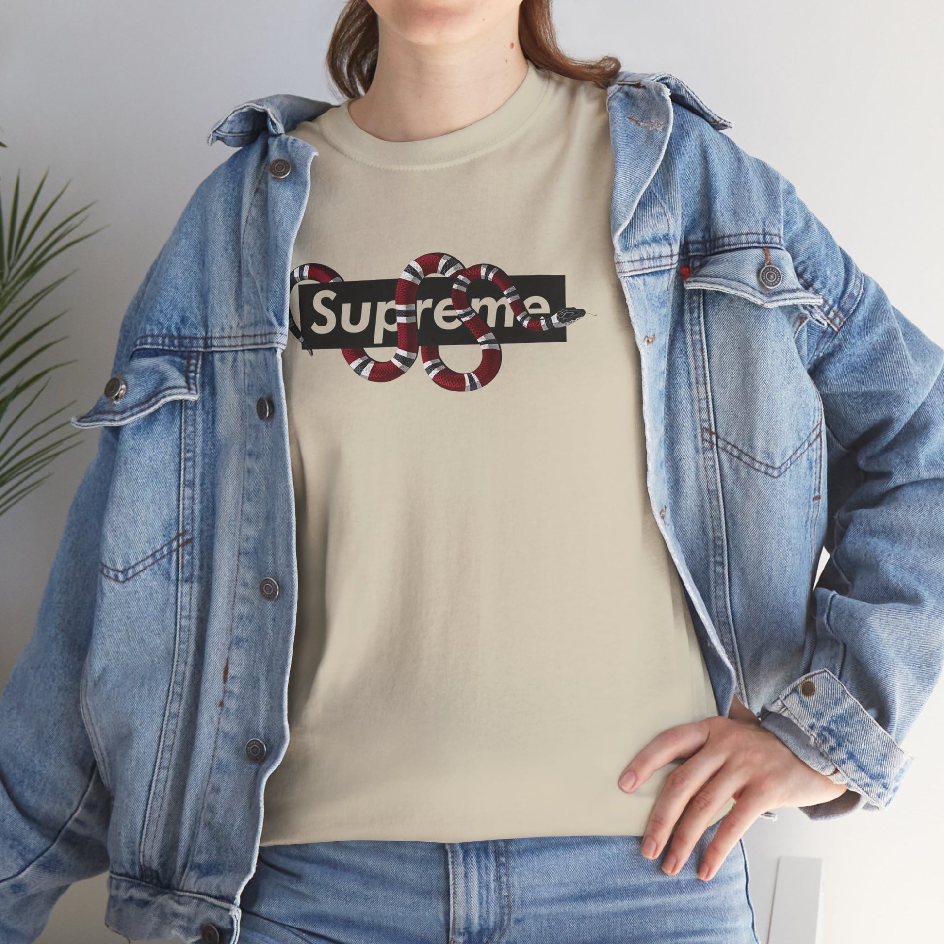 Urban Graphic Design Tee 'Supreme Snake'