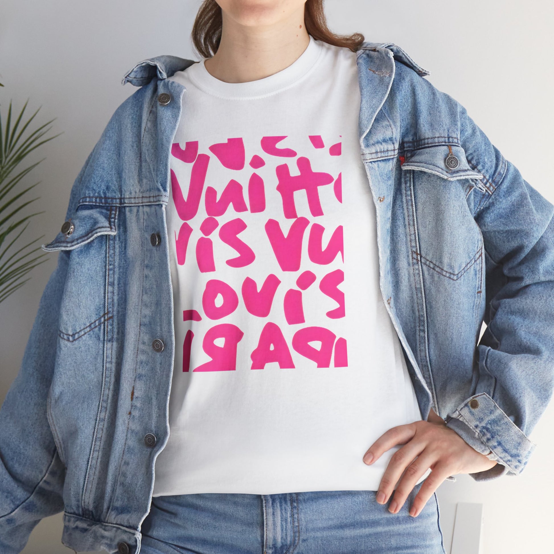 Pink Graffiti Luxe Tee – Street Art Designer-Inspired Shirt